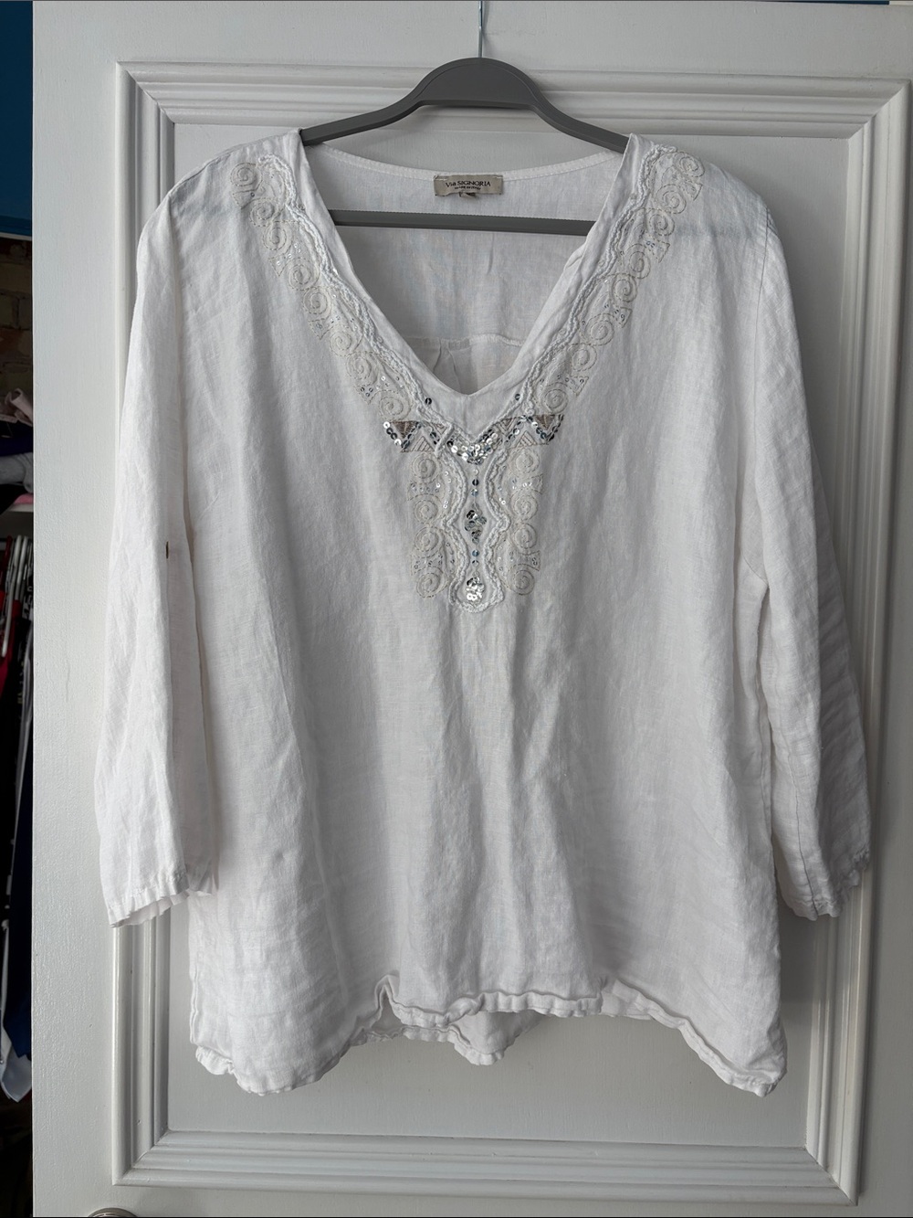 Lightweight White Embroidered V-Neck Tunic with Sequin Detail